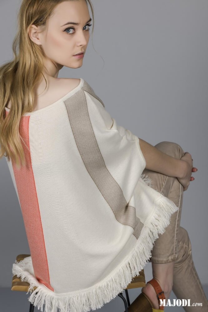 PONCHO RISCAS