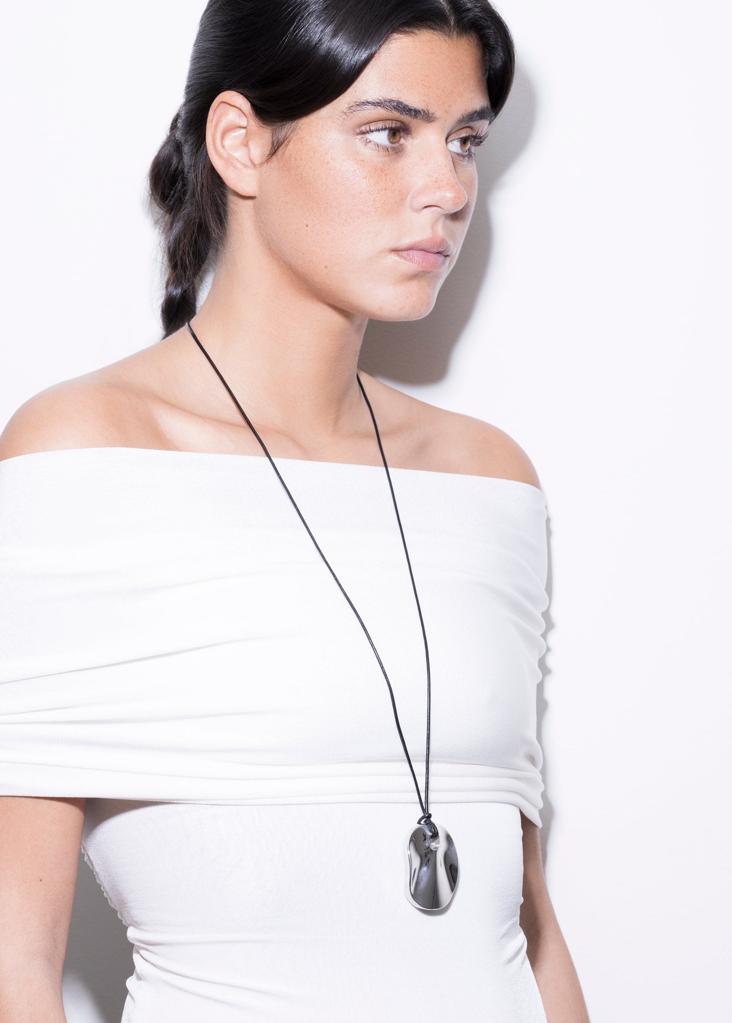 calin necklace