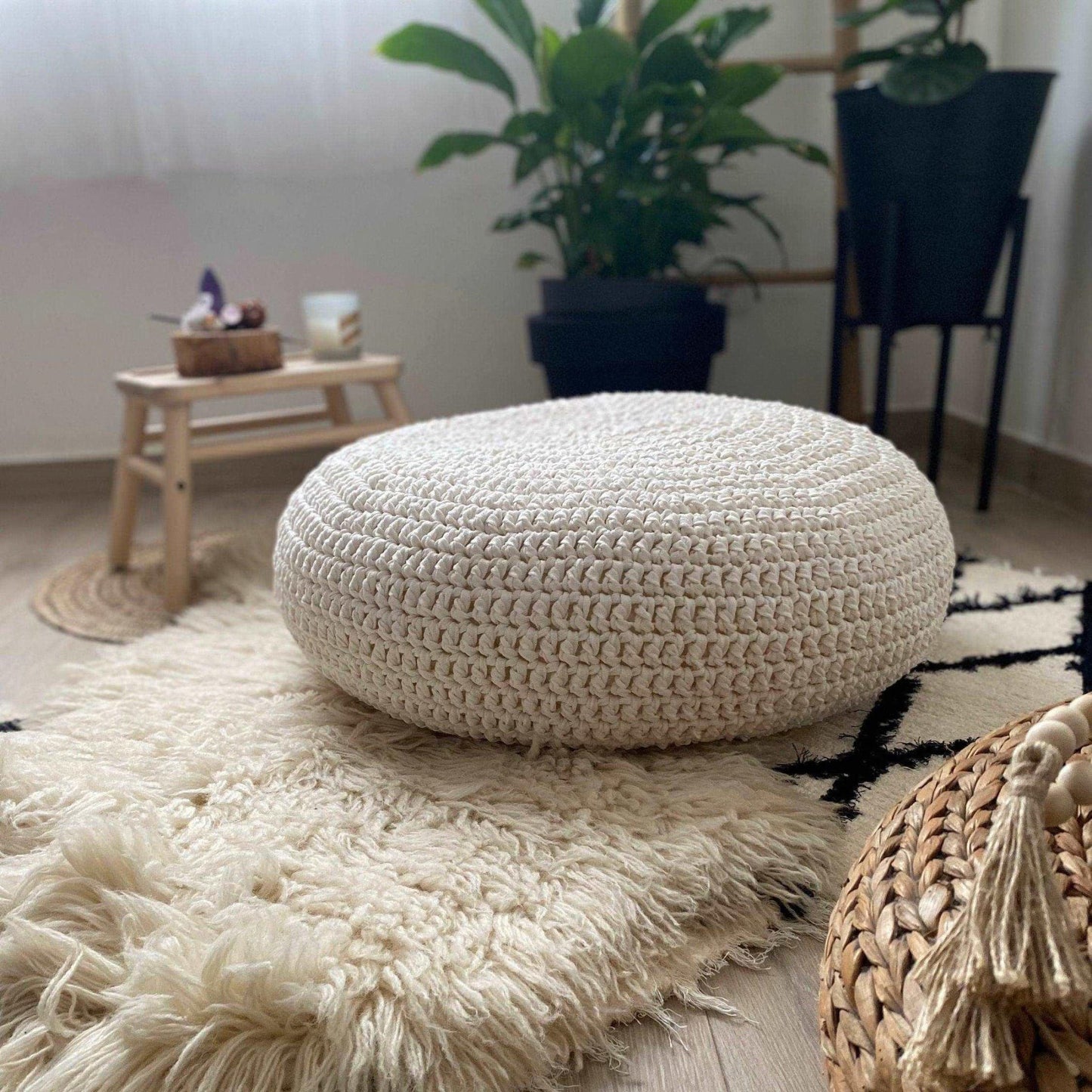 Round Floor Poufs - Modern Seating Pillows