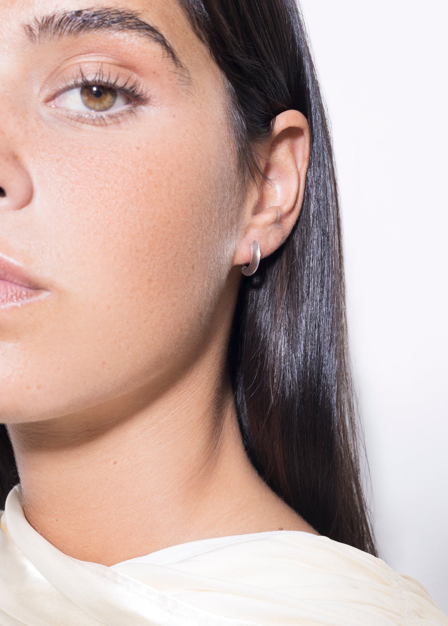 mini sarah polished earrings