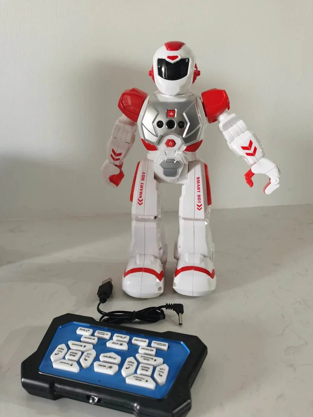 2021 Hot RC Robot with Gesture Sensor - Smart Action Figure