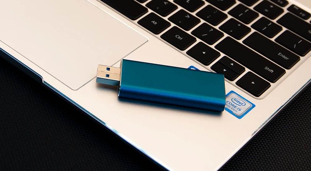 2TB Portable SSD - High-Speed USB 3.0 Drive