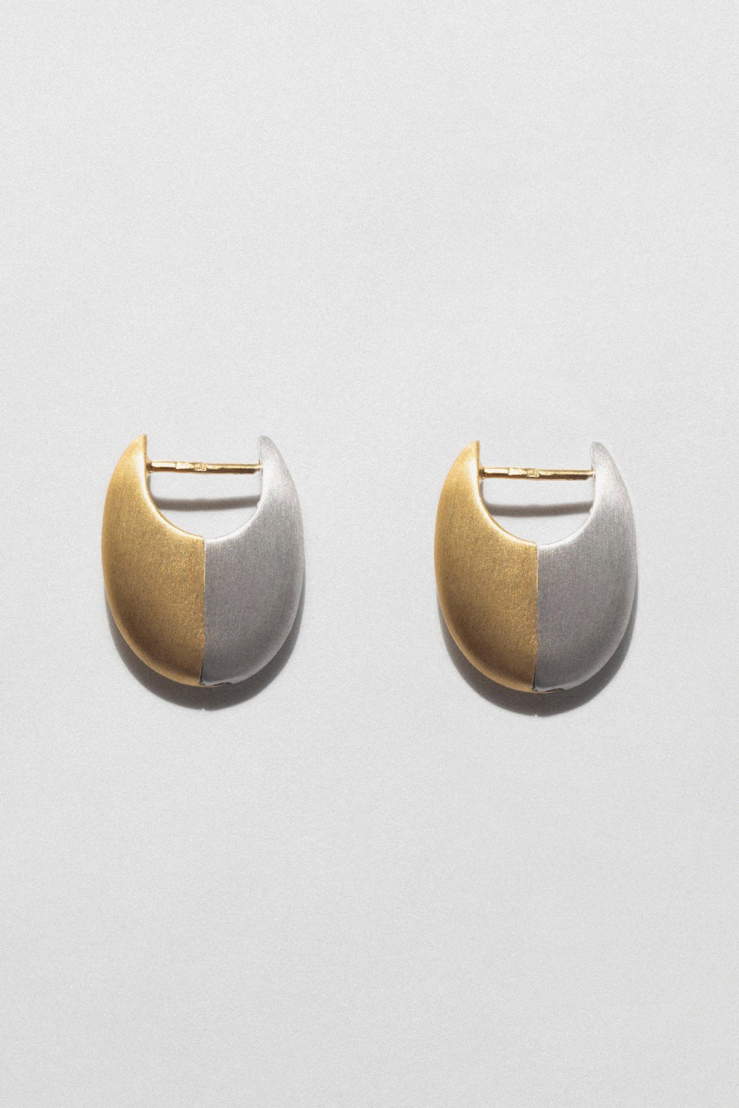 lara earrings