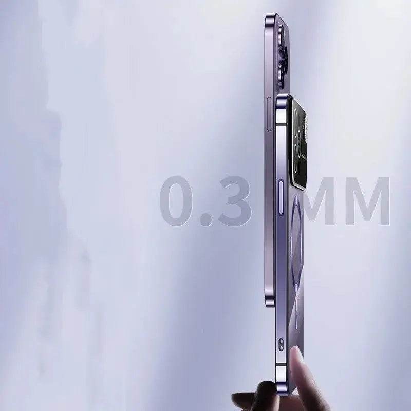 Loja Manuel Coelho Durable Metal Frame Phone Cover