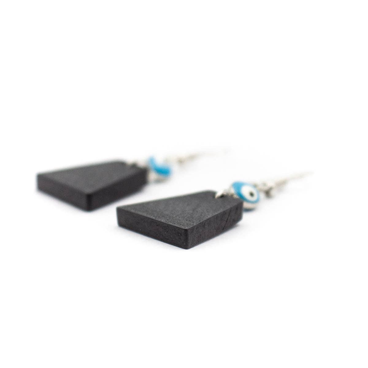 Blue eyes and trapezoidal pendant earrings - ER - 091 - Shop The Shop