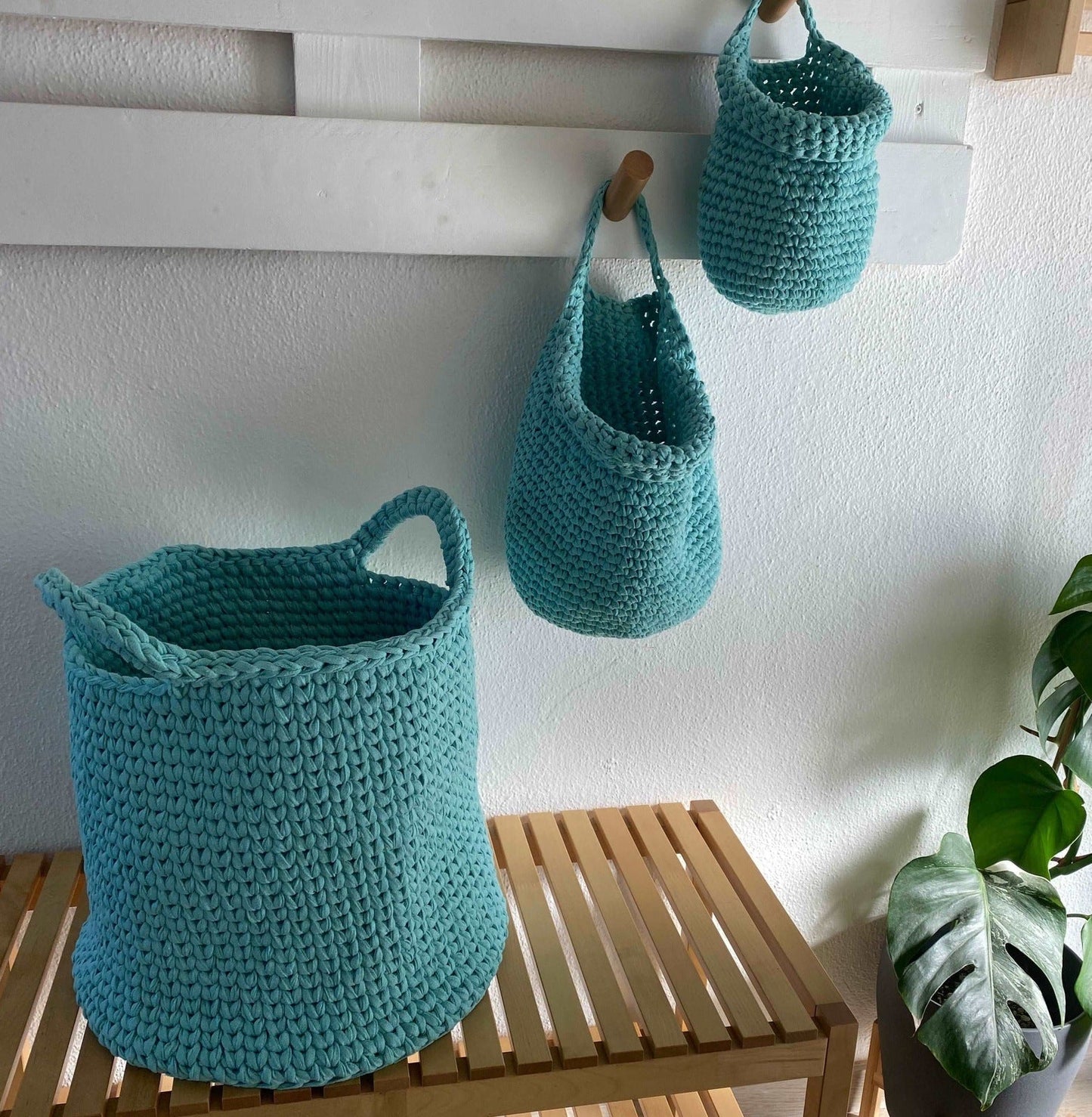 Crochet Hanging Baskets, Mint Kids Room Wall Storage Bags