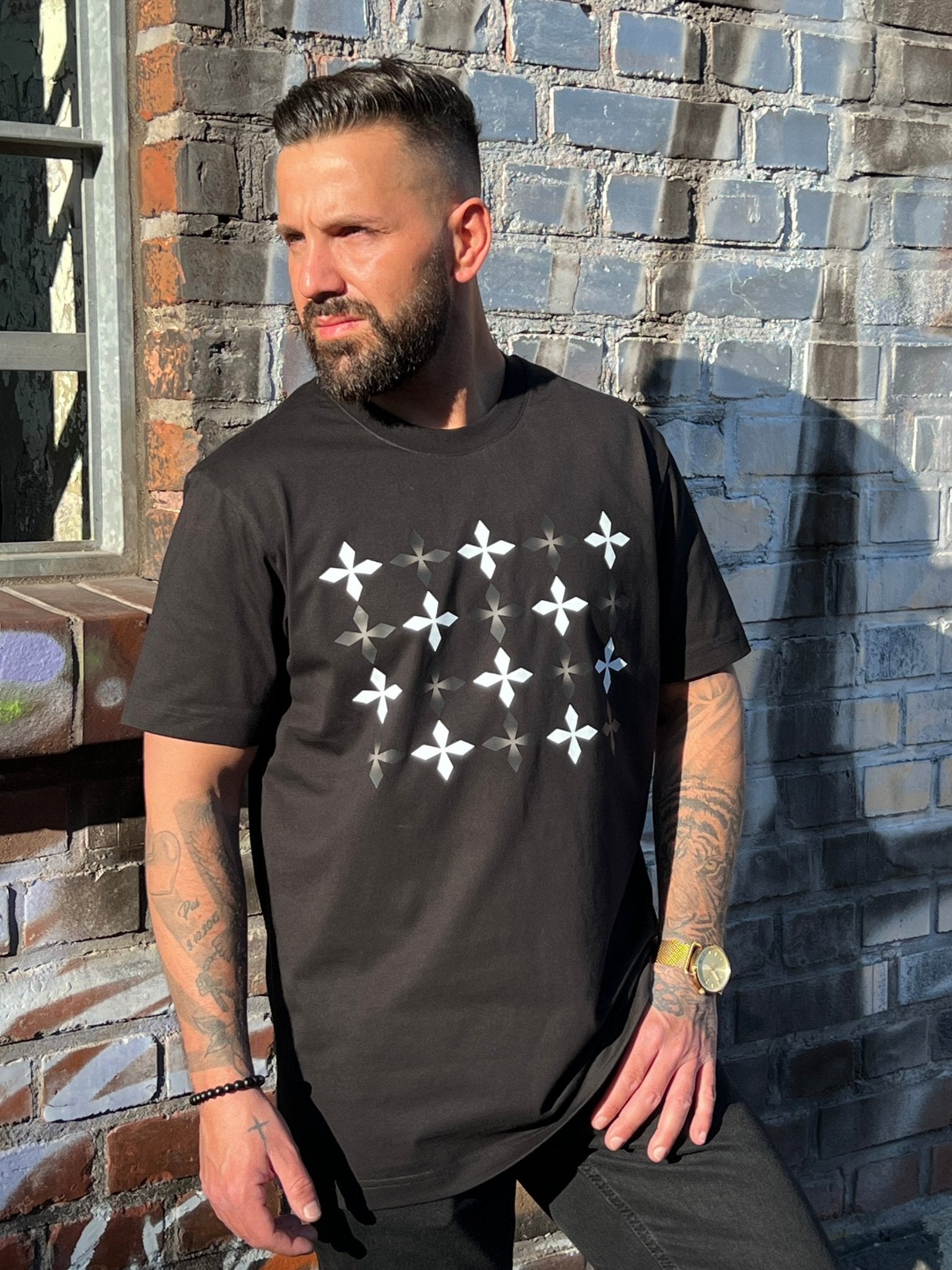 THE PATTERN OF CROSSES [TSH4] - Shop The Shop