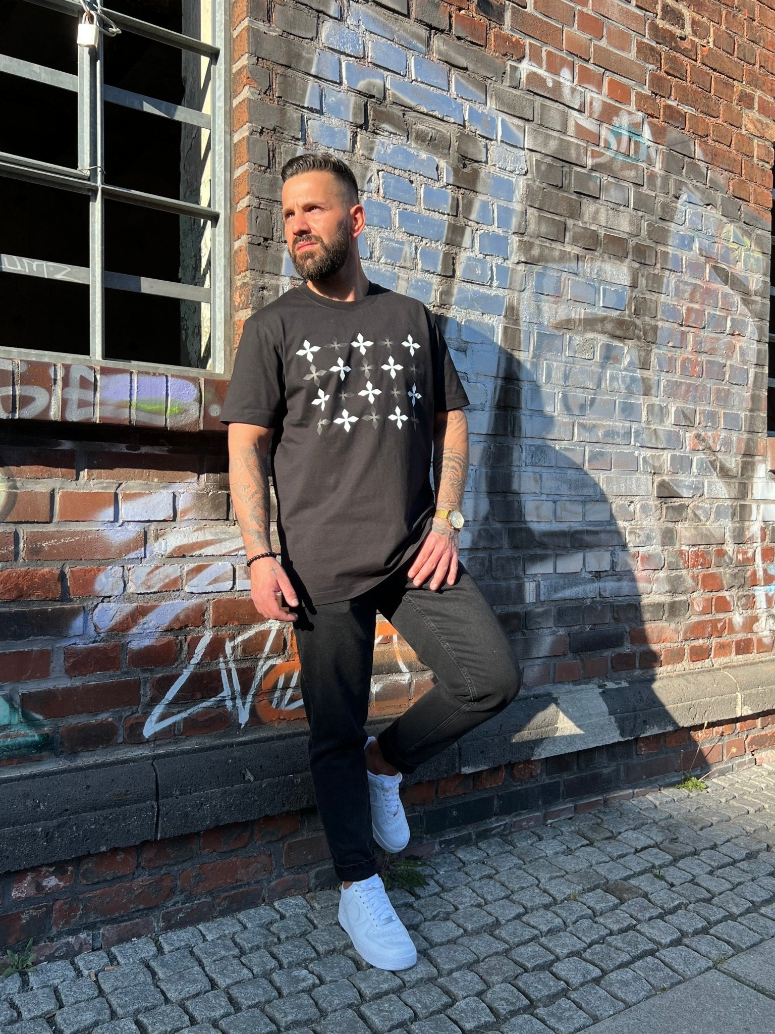 THE PATTERN OF CROSSES [TSH4] - Shop The Shop